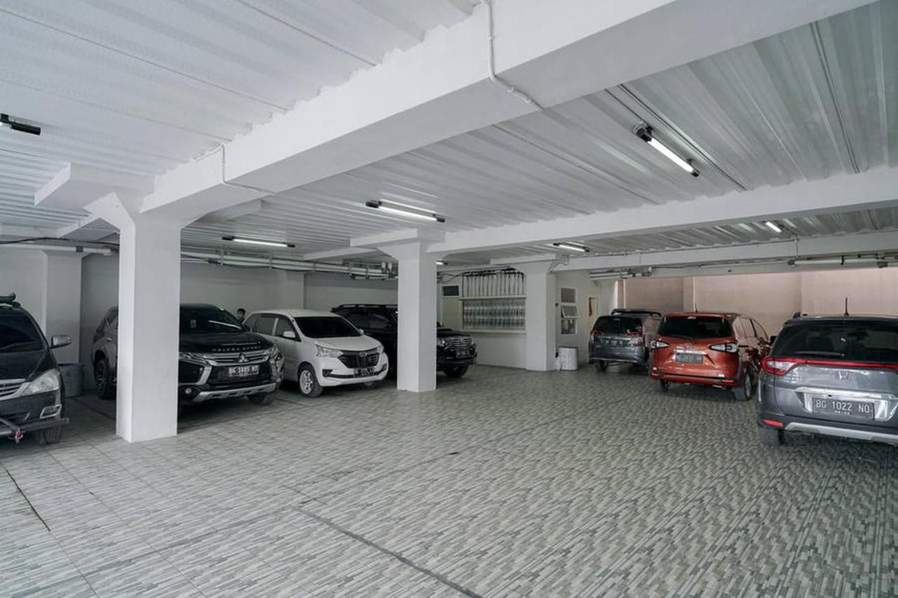 Urbanview Hotel Bari Syariah Palembang By Reddoorz Extérieur photo